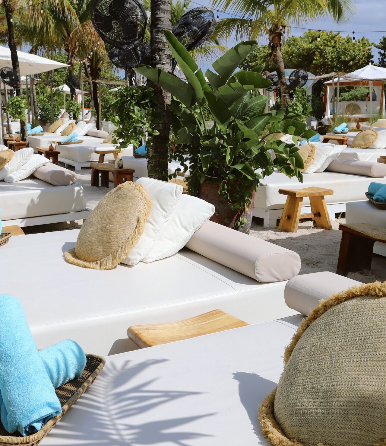 Epic Miami Cabana Pool Party at Strawberry Moon: Admission, Daybeds,  Cabanas, Bungalows & more